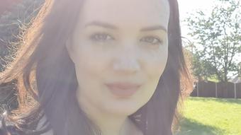 Upskirt outdoor no panties wetting pee - October 12, 2021