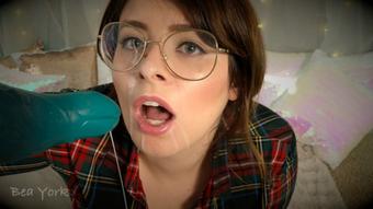 Bea Gets Caught by the Demogorgon - October 22, 2018