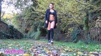 French babe love to piss outside in public and love exhibition