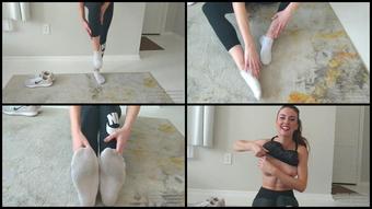 Vieramayxxx   You Smell My Dirty Socks   Jerk Off  Joi   Manyvids