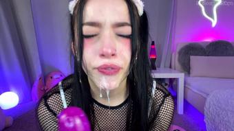 Psilocybinskye - Ddlg Skye'S First Throat Training_(Id_2629173)
