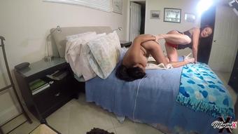 2019-10-24_Fisted_And_Footed_For_Cheating!_Bts