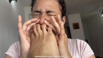 STANDARD V I love to worship feet using my big nose - July 17, 2023