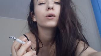 Sarralive Squeeze The Balls Of The Human Ashtray