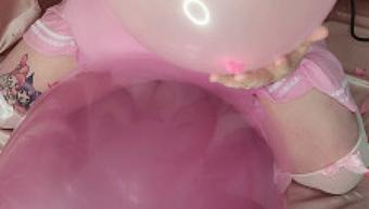 Pink banner balloon ride, blow, nailpop - December 19, 2021