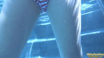September Carrino - Underwater 2