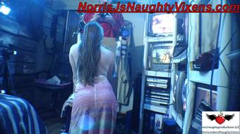 Melanie Hicks has a great ass :) BJsex