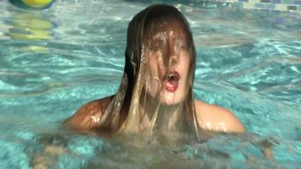 Morgana & Vika - Wet Pool Hair