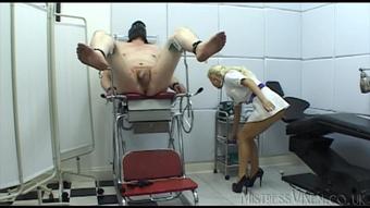 Mistress Vixencheckingup2