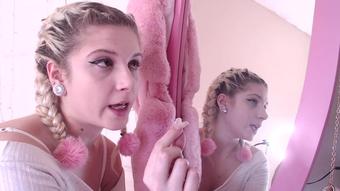 048 - Dollys Makeup Tutorial