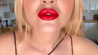 Red Lipstick Goon Loop