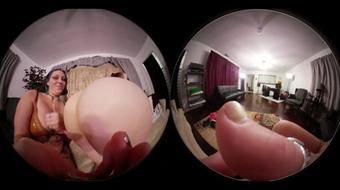 VR360* Tiny You Kept Forever By 2 Giants