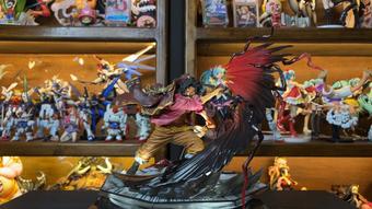 Gol D. Roger - Figuarts ZERO Kamusari Figure - May 14, 2025