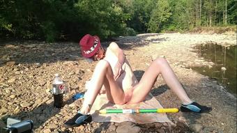 Masturbating with diet soda and mentos
