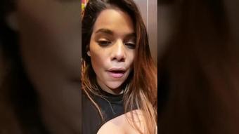 Masturbación en el centro comercial milasexxxy
