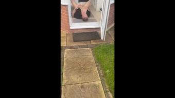 I find my Fan Wanking in his Conservatory