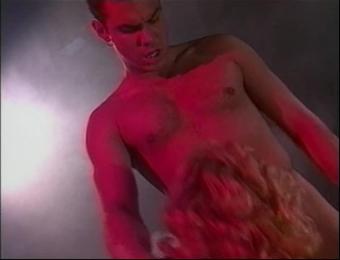 Lord_Of_The_Strings_Scene_2