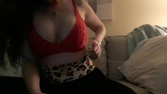 Seduction with a single cig - March 23, 2019