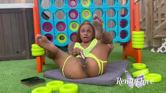Renity Love - Connect 4 With Renity Love - Manyvids