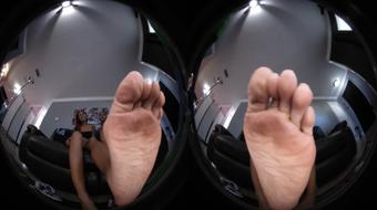 VR180* Tiny Foot Slave 4 Honey & Remy