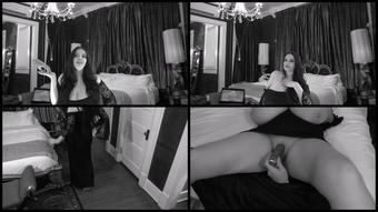 Lovely Lilith Addams Family Morticia And Thing 2020 01 22 Nkwwll