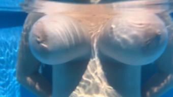 Underwater boobs play and floating - August 20, 2021