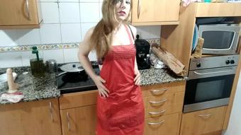 kitchen masturbation squirt