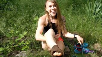Cutting Muddy Socks and Wiggling Toes - Aug 8, 2021