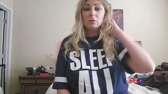 I'm a bitch in heat - December 04, 2024