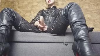 Suck my white cock - January 06, 2019