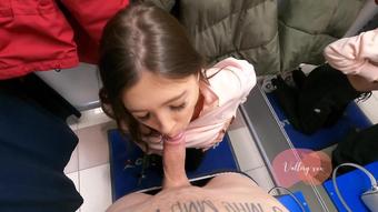 Shopping Ended With Deepthroat In Fitting Room ⁄ Blowjob In Store - 2160P