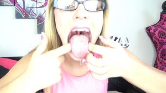KENDRA'S DIRTY & SPITTY WET MOUTH TOUR - May 23, 2022