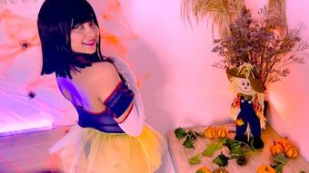 Sexy snow white!! HAPPY HALLOWEEN