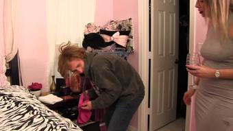 Nikki Brooks & Elis Ataxxx Taboo Wedgies