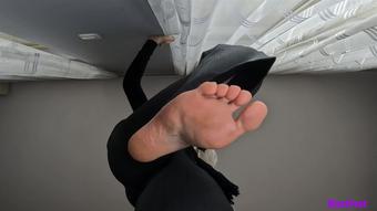 Jasmine Giantess Feet HD - December 03, 2021