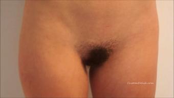 Vicci Trims Her Full Bush