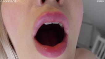 Coworker Shrinks You Giantess Hd