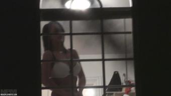 2011.03.25 Peeping Tom