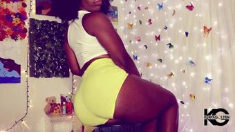 Sexy Yellow Biker Shorts Tease