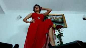 Addict to my red dress
