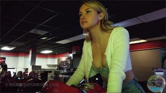 Sep 01 2020 Rachel Rachel In The Arcade