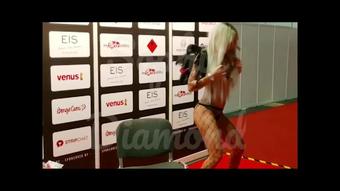 Sophie Diamond Venus Berlin Public Show