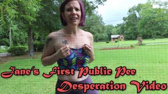 Janes First Public Pee Desperation Vid - July 11, 2018