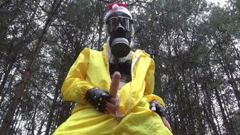 Post Apocalyptic Xmas Pegging
