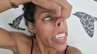 Silly faces and yawning - August 22, 2022
