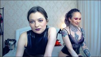 Lily_Miss_Of_The_Dark_04062020_0038_Female_Chaturbate