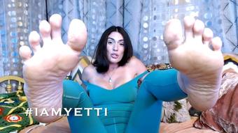 DIRTY FEET HUMILIATION