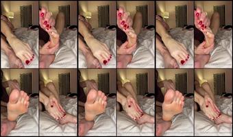 Yogafootqueen 04 09 2021 2211500517 I Just Recorded This Extra Long Extra Special Video Massaging My Legs And Soles In Bed In