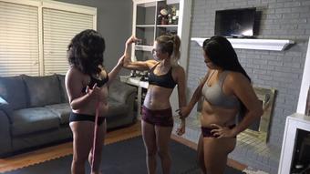 Alexis, Lora  & KimChi compare muscles - May 19, 2021