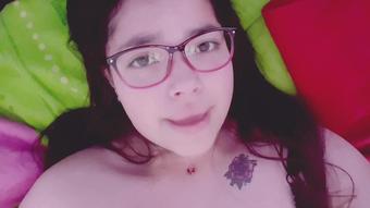 Sophielatina_-_Cute_Neerdy_Teen_Fingering_For_You_-_Manyvids